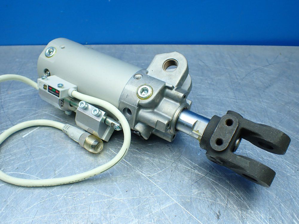 Smc Clamp Cylinder - Ckg1a50-50ya-p4dwsc