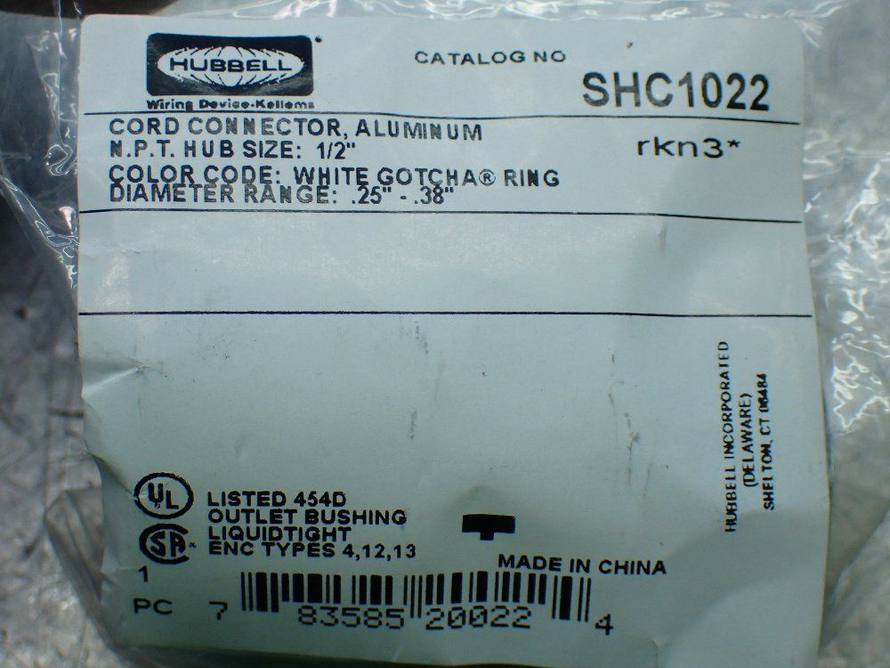 Hubbell 24 Aluminum Cord Connectors. - Shc1022