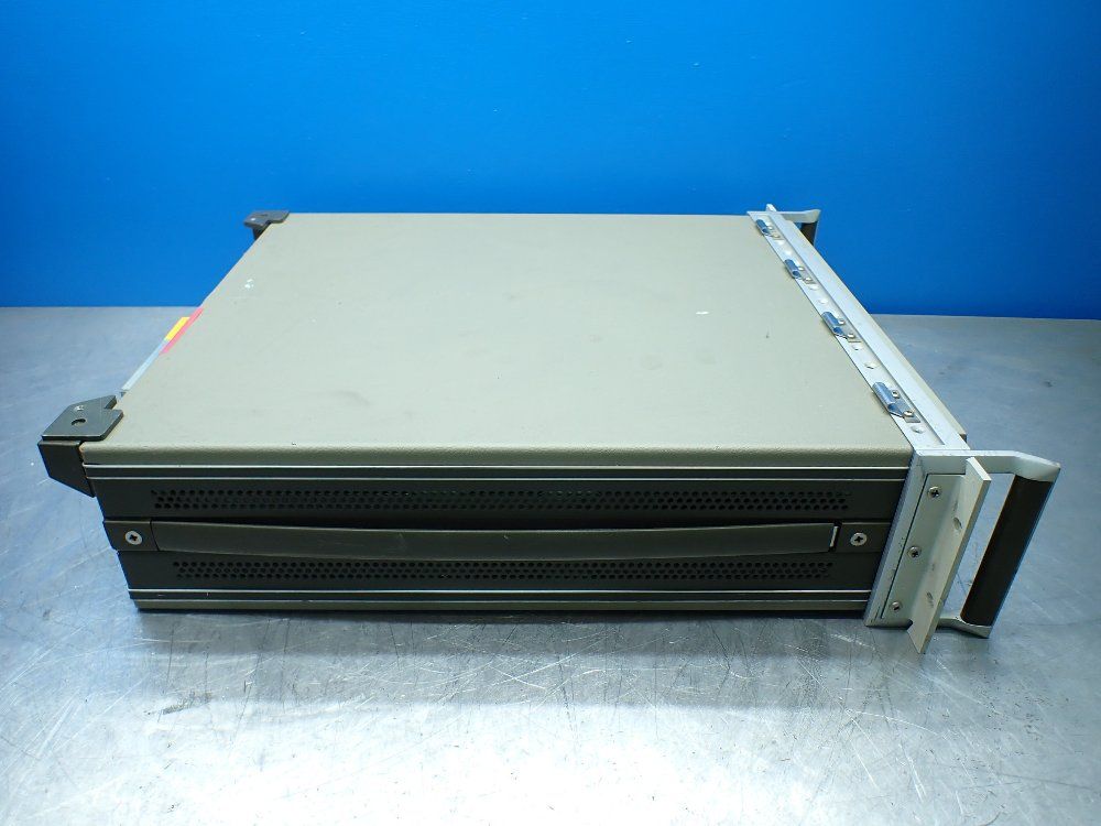 Hewlett Packard Spectrum Analyzer. 100mhz-1.5ghz - 8568b
