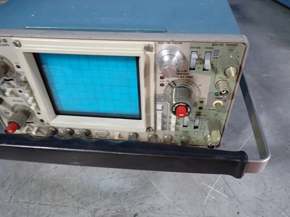 Tektronix Oscilloscope - 465b