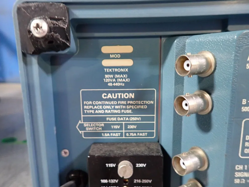Tektronix Oscilloscope - 465b
