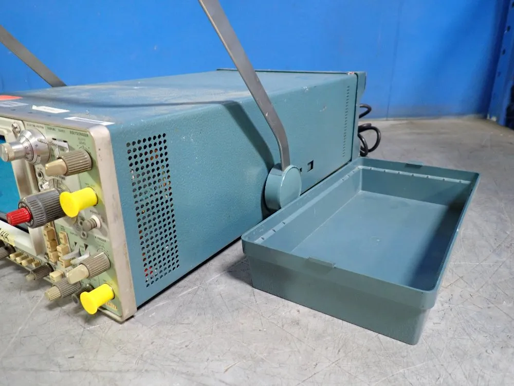 Tektronix Oscilloscope - 466