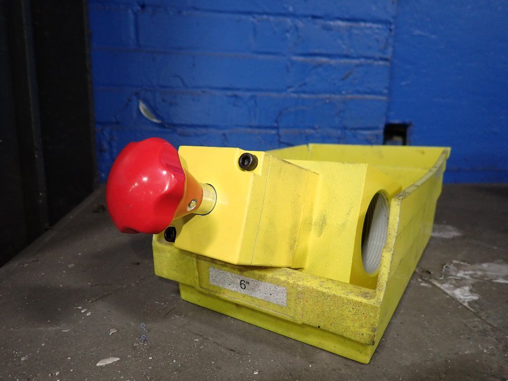 Numatics Valve - Vt52m16y