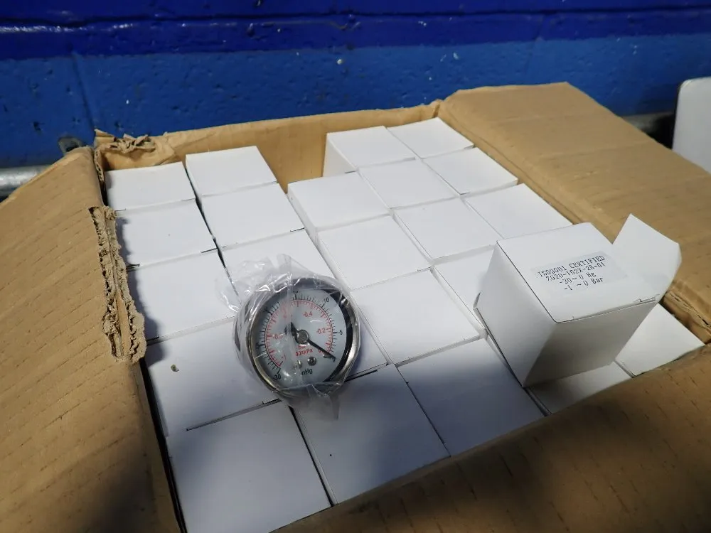 Acutek Pressure Gauge - Zg20-152x-2b-01