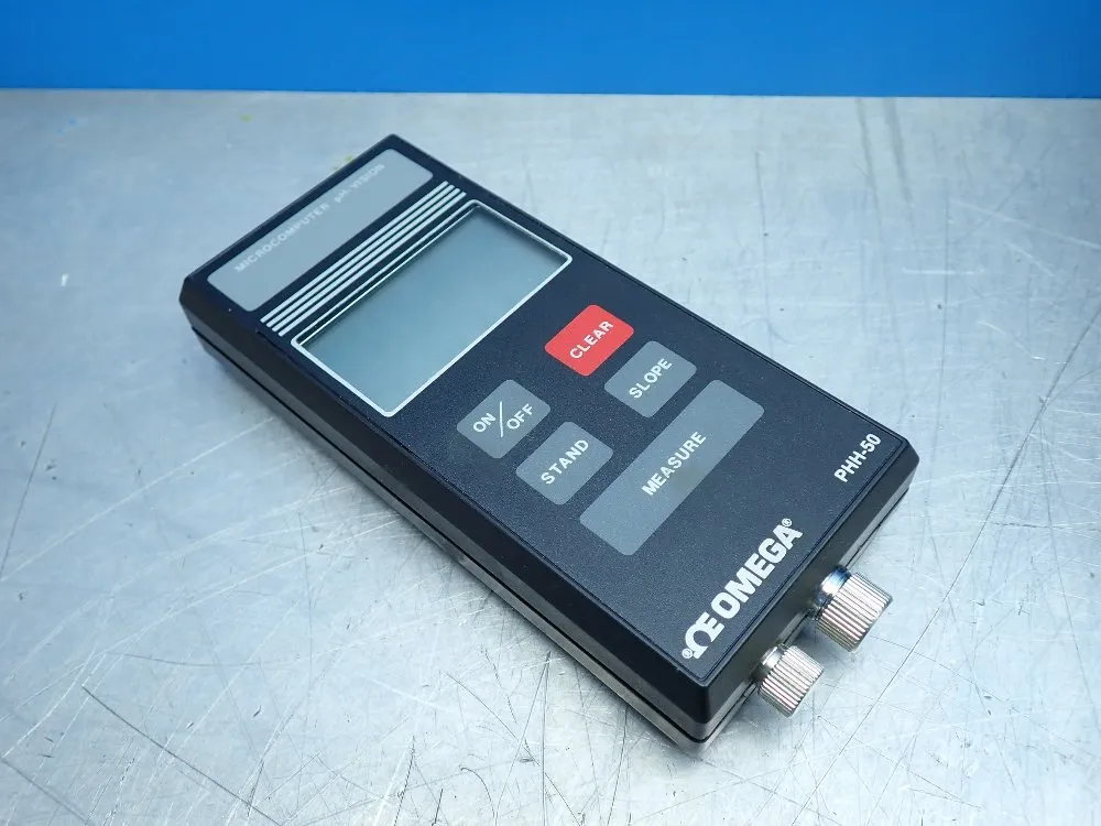 Omega Handheld Ph And Temperature Meter - Phh-50