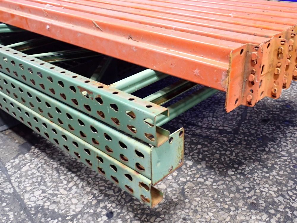 48" X 96" Pallet Racking Lot - Tear Drop
