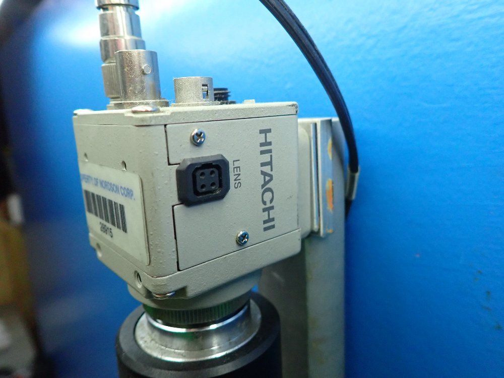 Hitachi Stand With Lens Attachment - Kp-d20au