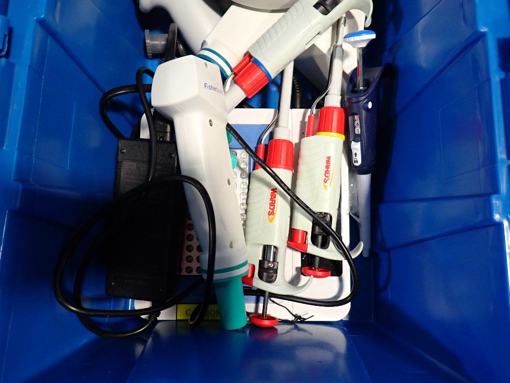 Fisher Brand, Wards, Thermo Scientific Pipettes