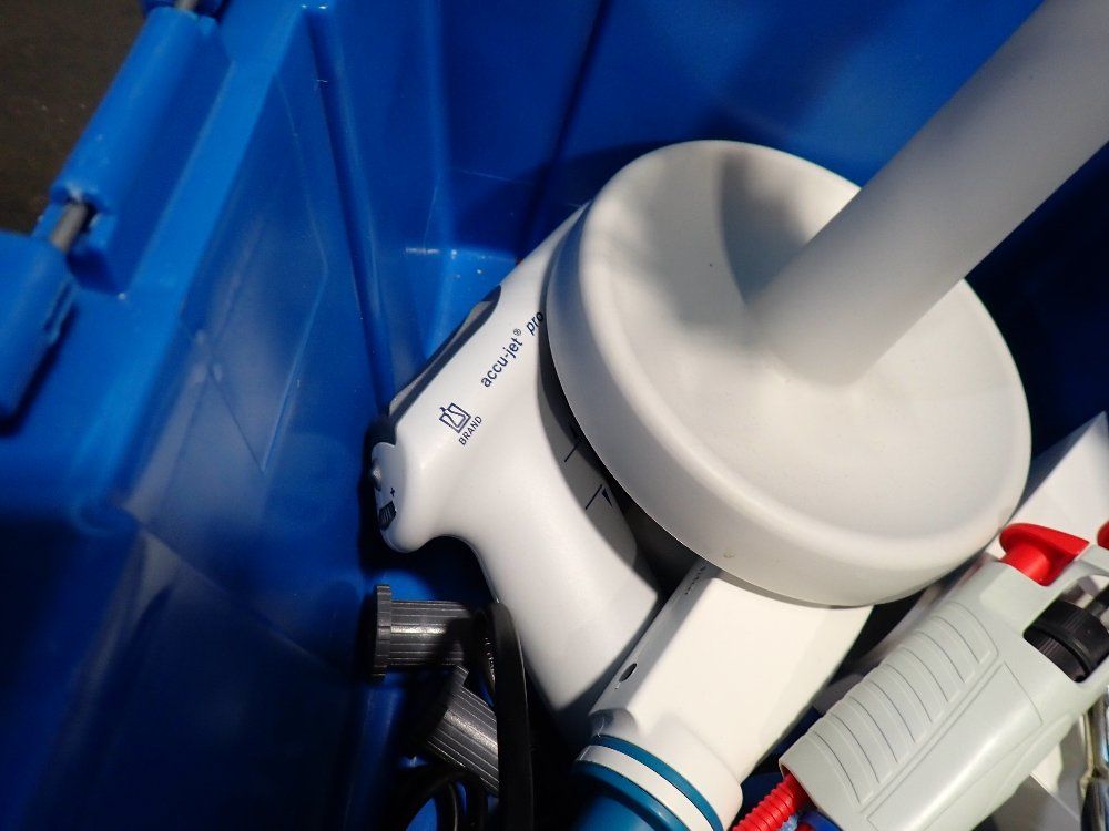 Fisher Brand, Wards, Thermo Scientific Pipettes