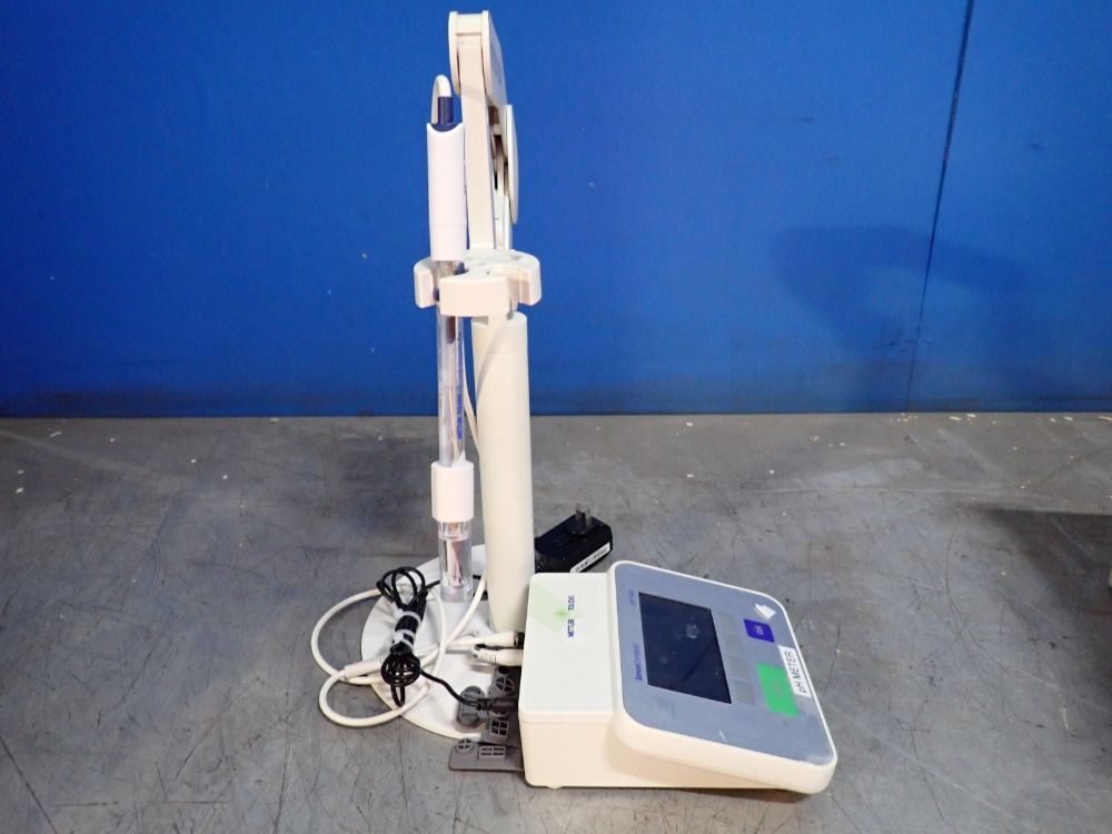 Mettler Toledo Conductivity Meter Kit - Ph/ions220