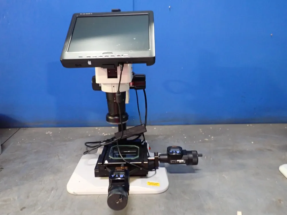 Mitutoyo Microscope