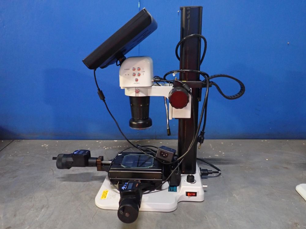 Mitutoyo Microscope