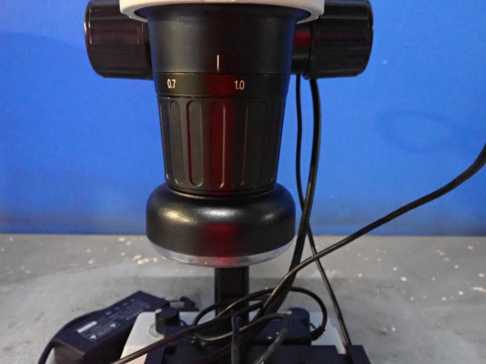 Mitutoyo Microscope