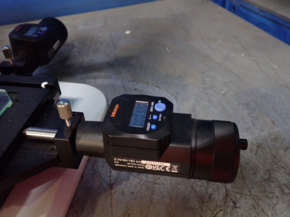 Mitutoyo Microscope