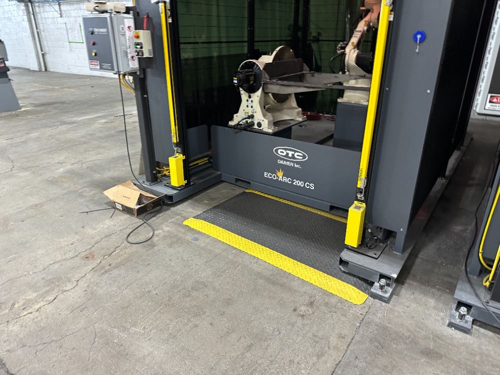 Otc Robotic Welding Cell - Eco-arc 200 Cs