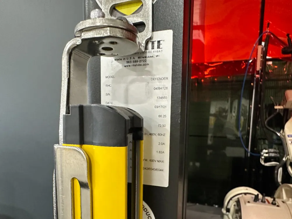 Otc Robotic Welding Cell - Eco-arc 200 Cs