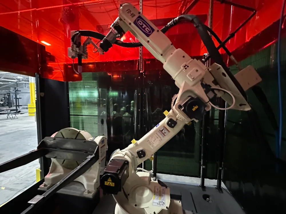 Otc Robotic Welding Cell - Eco-arc 200 Cs
