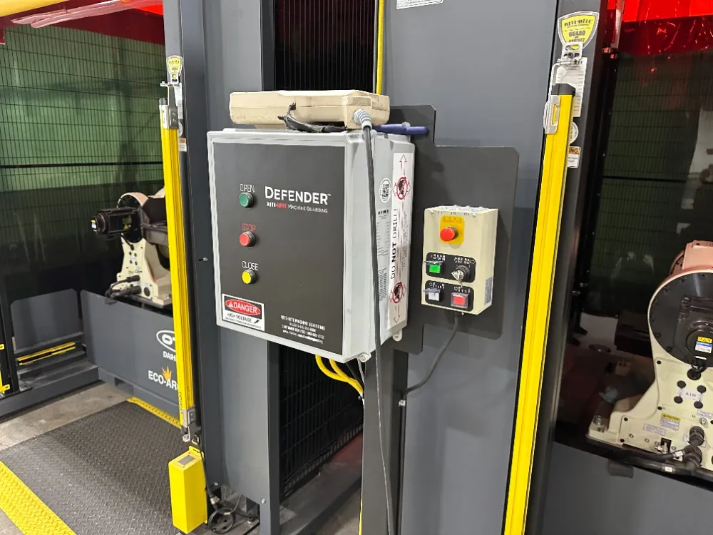 Otc Robotic Welding Cell - Eco-arc 200 Cs