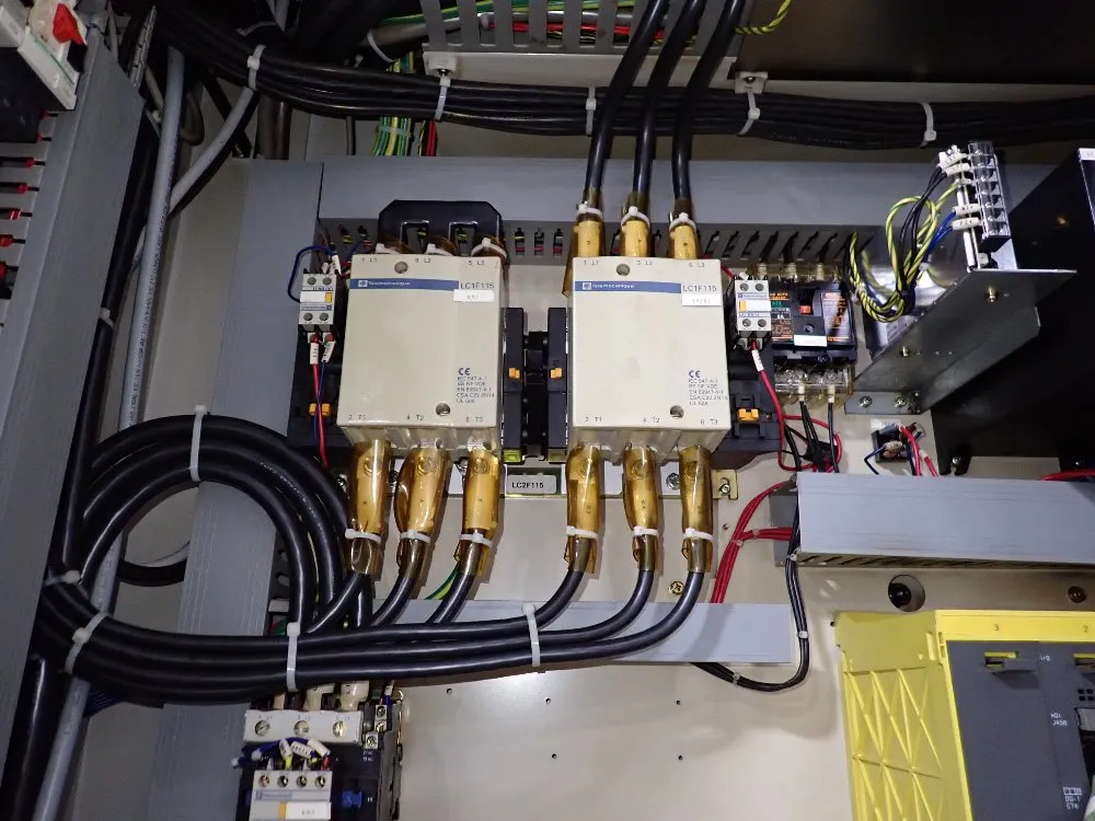 Mori Seiki 23 1/2" X 43" Cnc Vmc - Sv-50/40