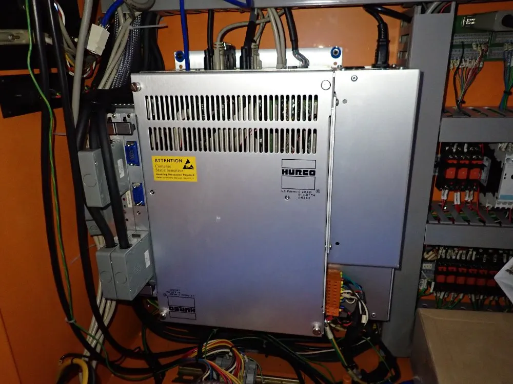 Hurco 18" X 36" Cnc Vmc - Vm2