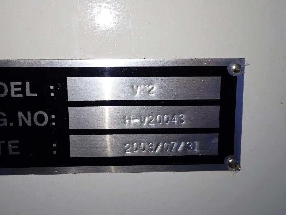 Hurco 18" X 36" Cnc Vmc - Vm2