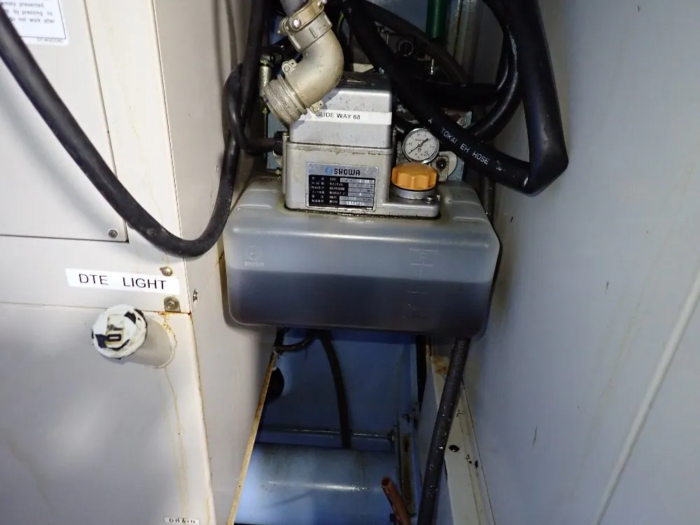 Okk 20" X 41 1/2" Cnc Vmc - Vm5-2