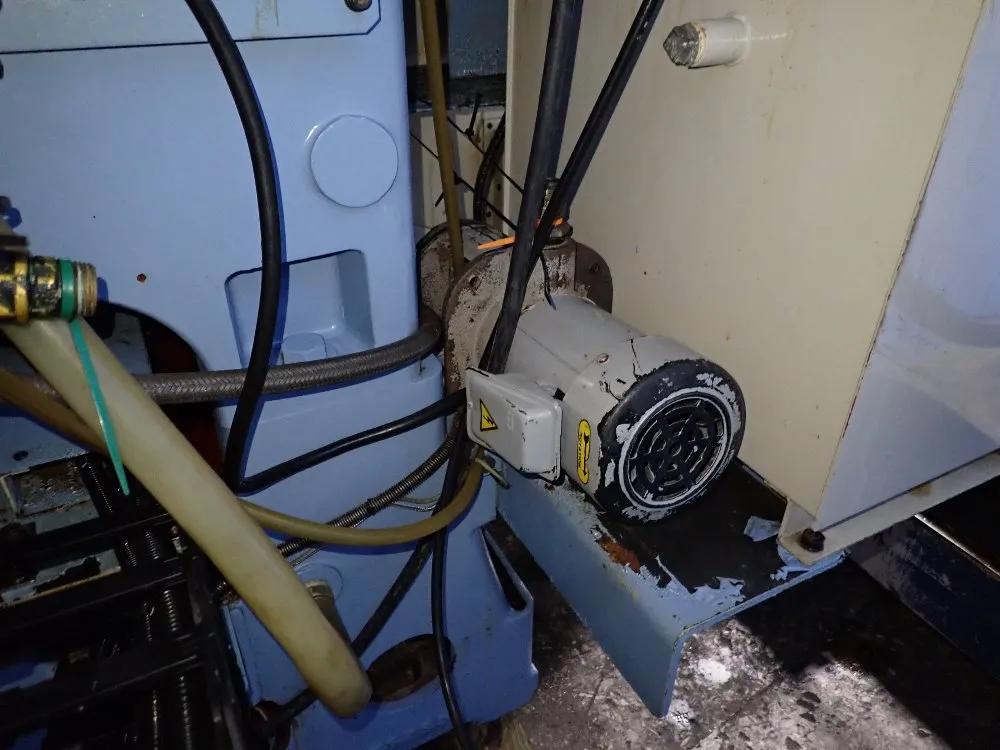 Okk 20" X 41 1/2" Cnc Vmc - Vm5-2