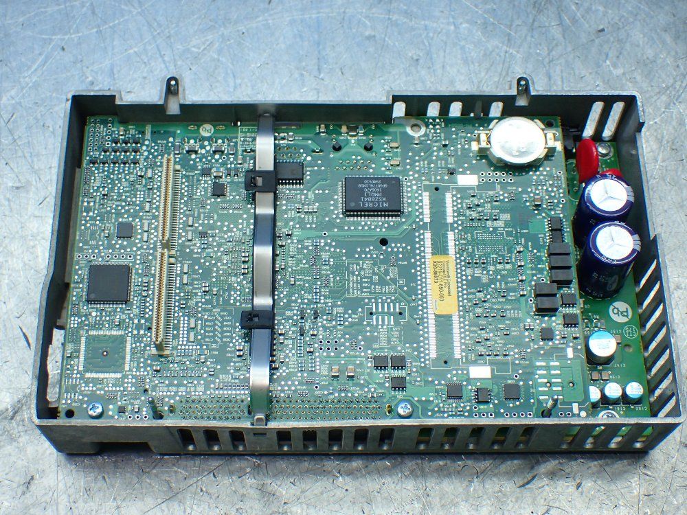 Allen-bradley Panelview Plus Logic Module - 2711p-rp9d