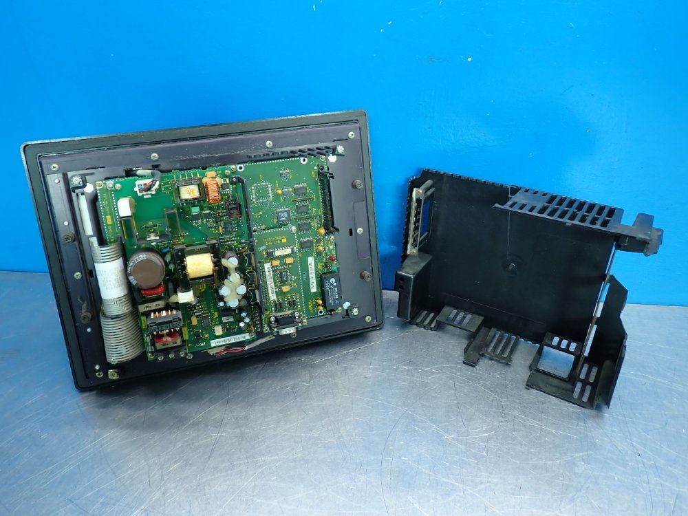 Allen-bradley Panelview 900. Operator Panel - 2711-t9c9