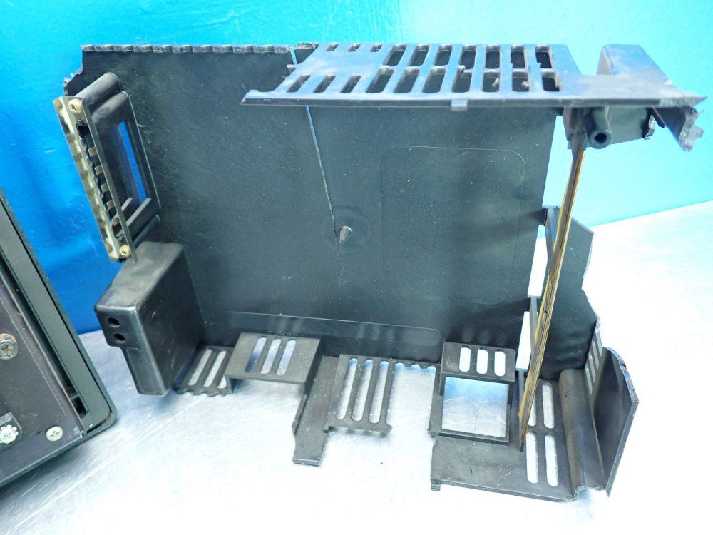 Allen-bradley Panelview 900. Operator Panel - 2711-t9c9