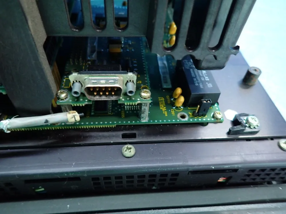 Allen-bradley Panelview 900. Operator Panel - 2711-t9c9