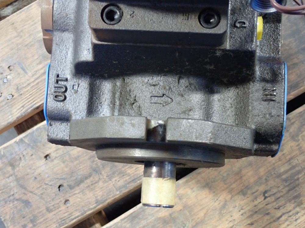 Bosch Rexroth Variable Displacement Pump - 0513700218