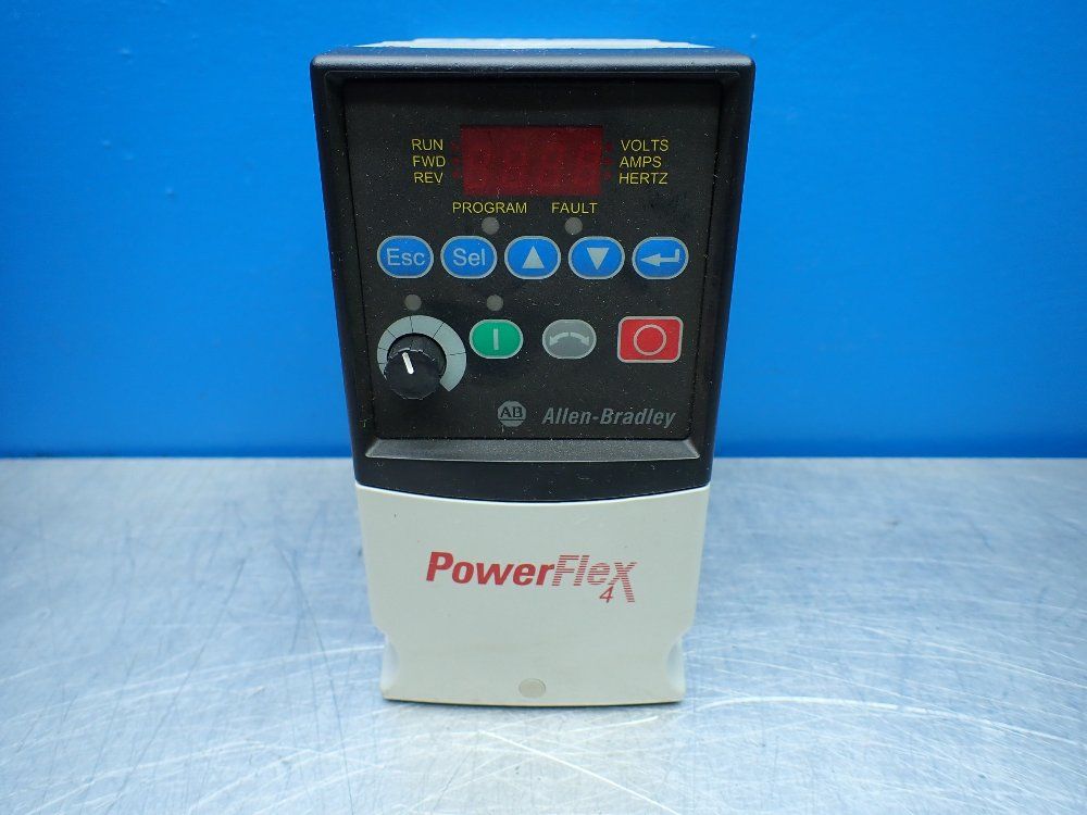 Allen-bradley 1hp Powerflex 4 Ac Servo Drive. - 22a-b4p5n104