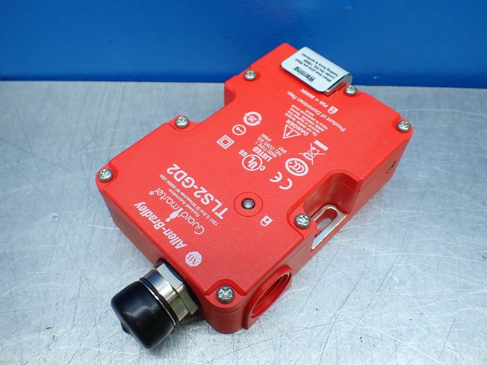 Allen-bradley Guardmaster Guardlock Safety Switch - Tls2-gd2