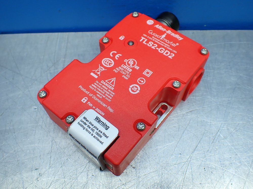 Allen-bradley Guardmaster Guardlock Safety Switch - Tls2-gd2