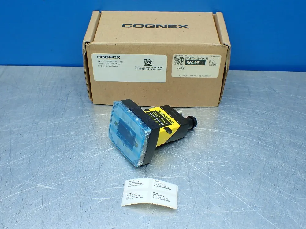Cognex In-sight 2000 Vision Sensor. Is2000m-120-40-125 - 825-10247-1r