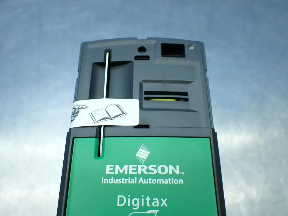 Emerson Digitax St Servo Drive. - Dst1402