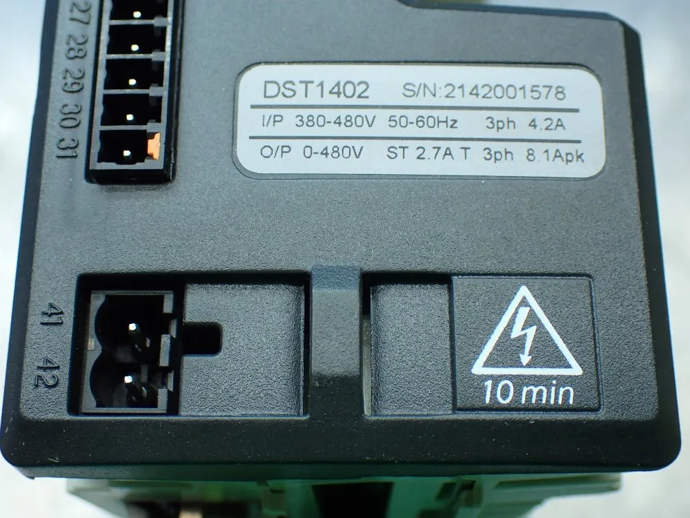 Emerson Digitax St Servo Drive. - Dst1402