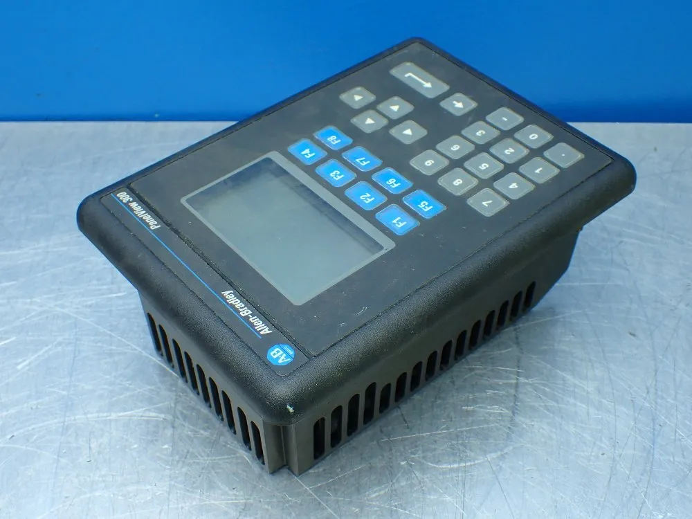 Allen-bradley Panelview 300 Operator Panel - 2711-k3a17l1