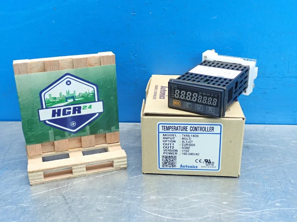 Autonics Temperature Controller - Tk4n-14cn