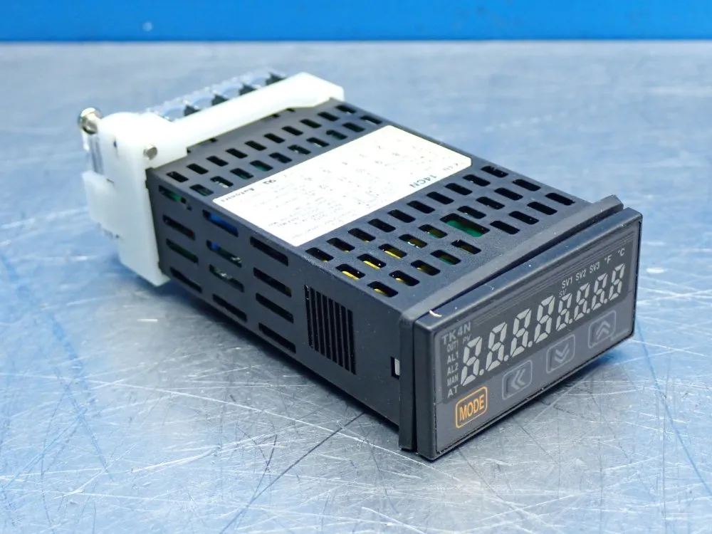 Autonics Temperature Controller - Tk4n-14cn