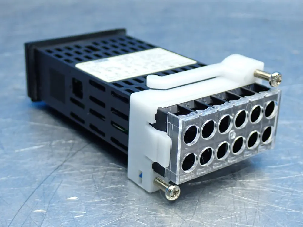 Autonics Temperature Controller - Tk4n-14cn