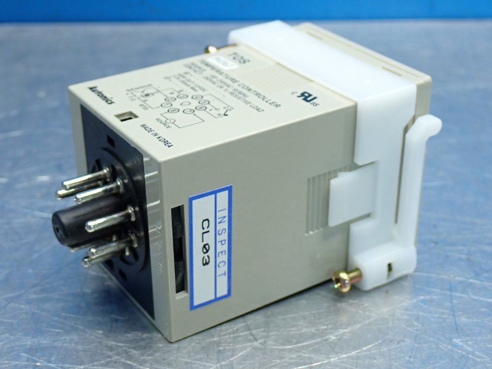 Autonics 0-600 Degrees F Temperature Controller - Tos-b4sk6f