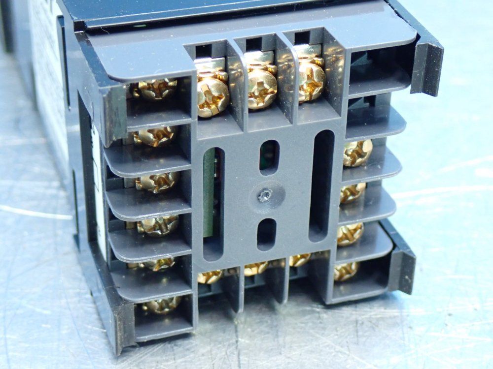 West Control Solutions Programmable Controller - N6401