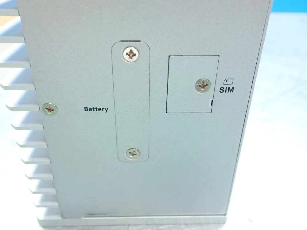 Moxa X86 Computer - Mc-1122-e4-tpm-t