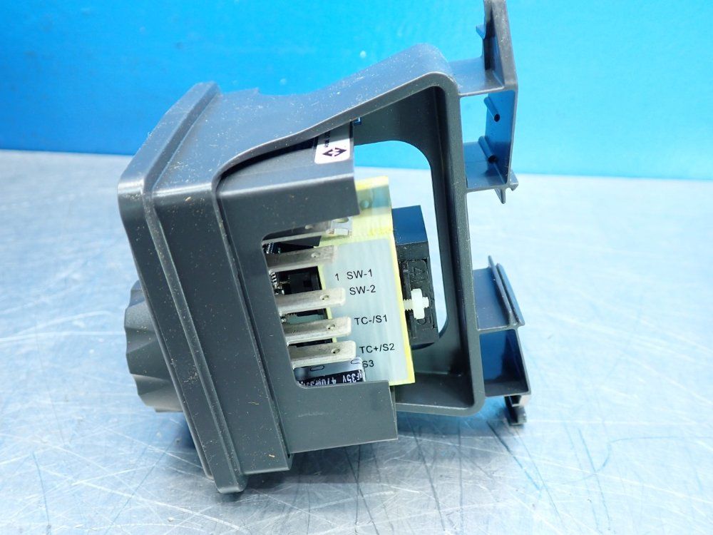 Watlow Temperature Limit Controller - Lvg2jw00750200a