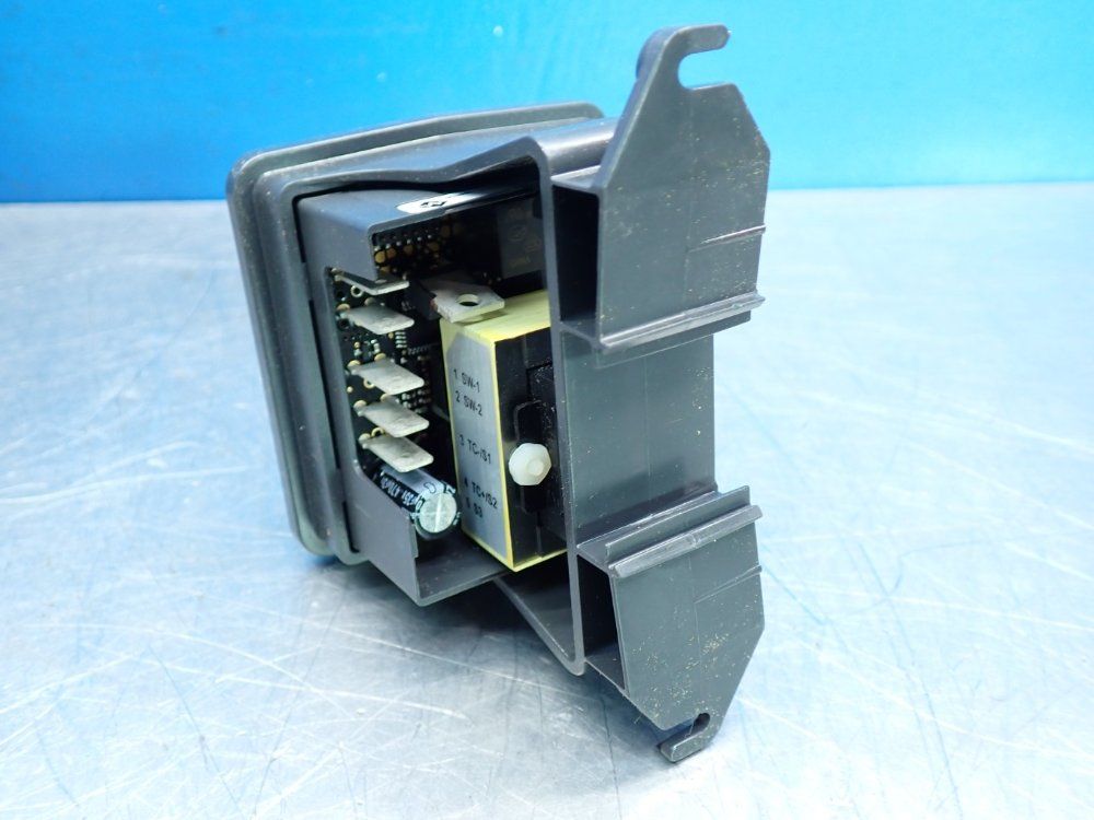 Watlow Temperature Limit Controller - Lvg2jw00750200a