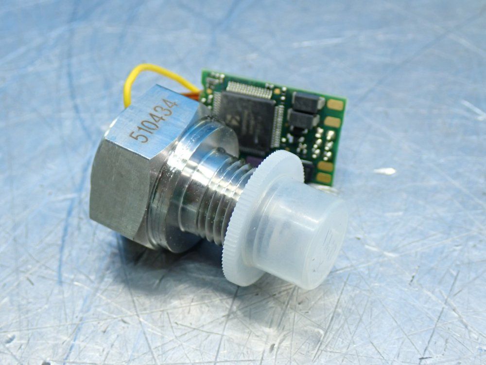 American Sensor Technologies Safe Industrial Pressure Transducer - Ast4400p10000p4l1000