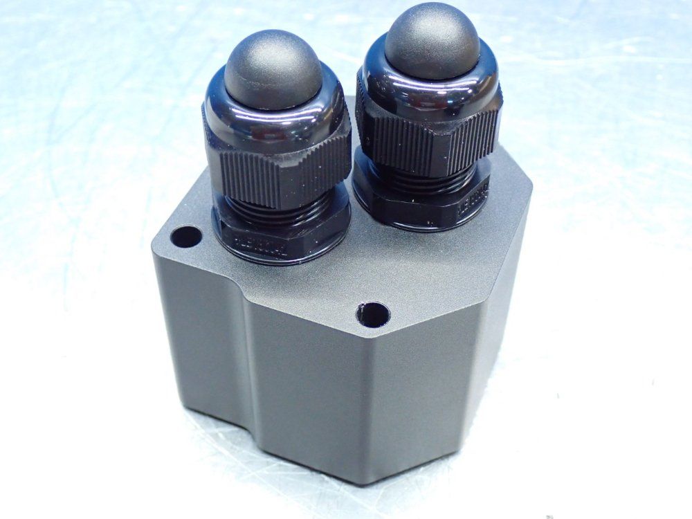 Flir Systems Flir Ax5 Environmental Enclosure Unit - T199698