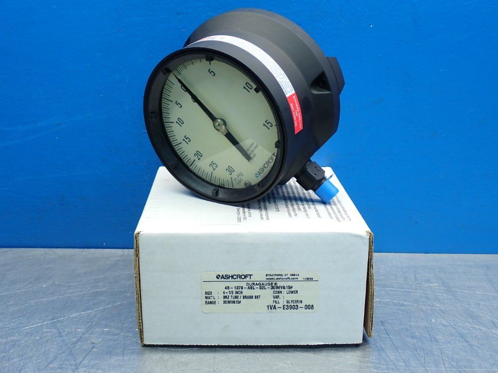 Ashcroft 4-1/2" 1379 Duragauge Pressure Gauge - 45-1379-a8l-02l-30imv&15#